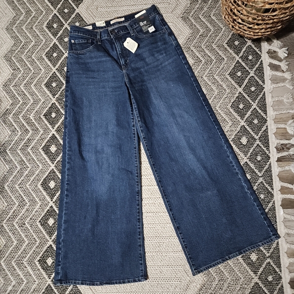 Levi's 728 High Rise Wide Leg Woodstock Slim Through Hip Relaxed Through Thigh - Picture 2 of 16